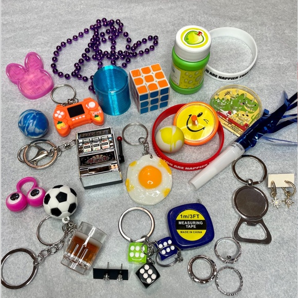 THANKSGIVING Christmas Crackers Set of 6 Deluxe Gifts Party Favors Holiday New - Picture 6 of 7